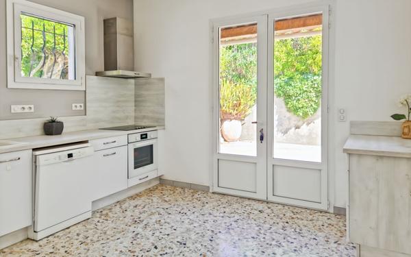 Maison à vendre    4 pièces •  Cagnes-sur-Mer