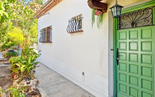 Maison à vendre    4 pièces •  Cagnes-sur-Mer