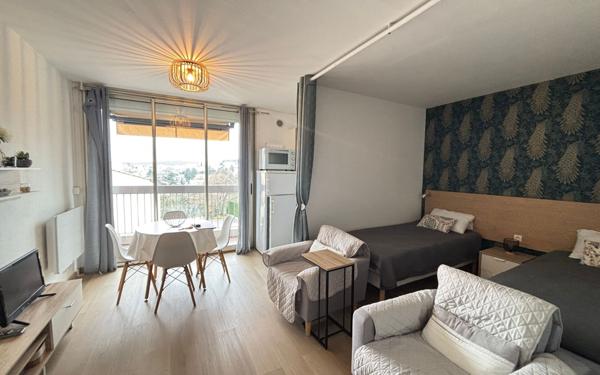 Appartement à vendre    1 pièce •  Gréoux-les-Bains