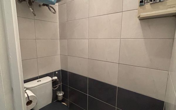 Appartement à vendre    1 pièce •  Gréoux-les-Bains