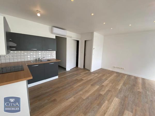 Appartement à louer 3 pièces 61.22m² Sedan (08200)