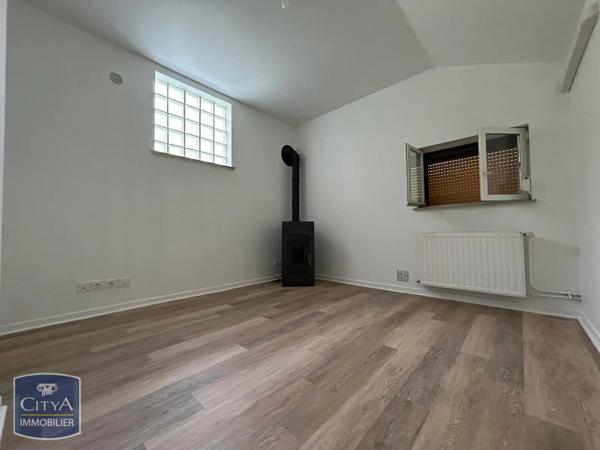 Appartement à louer 3 pièces 61.22m² Sedan (08200)