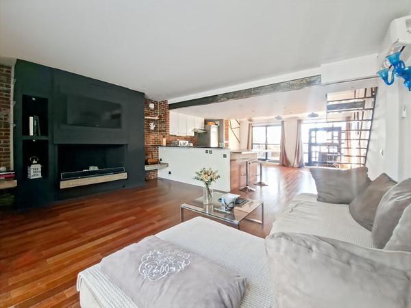 Appartement Cannes 2 pièces 75 m² habitable _ Duplex _ Loft New-Yorkais _ Terrasse _ aperçu mer