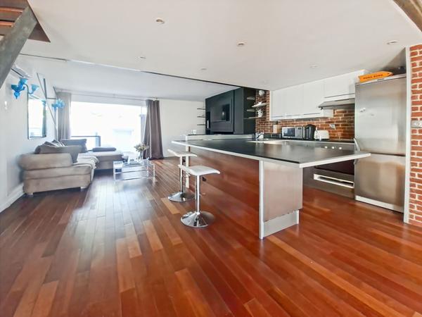 Appartement Cannes 2 pièces 75 m² habitable _ Duplex _ Loft New-Yorkais _ Terrasse _ aperçu mer