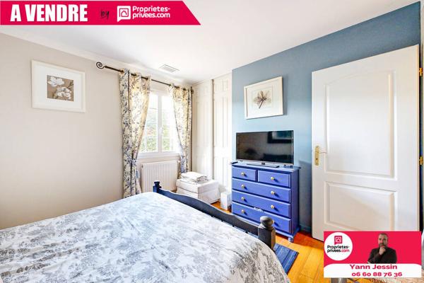 Maison familiale de plain-pied à Pinsaguel 7 pièce(s) 188 m2