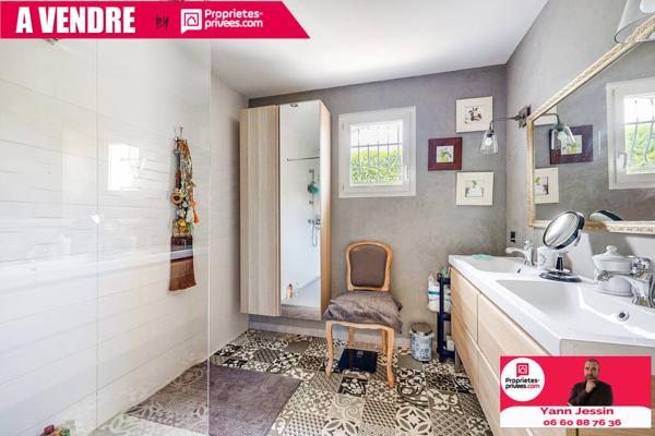 Maison familiale de plain-pied à Pinsaguel 7 pièce(s) 188 m2