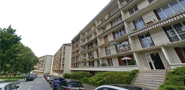 SAINT REMI - APPART T6 - 4 CHAMBRES - PARKING