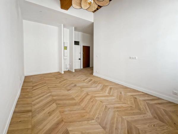 APPARTEMENT T2 - HYPER CENTRE - RUE DES MARRONNIERS