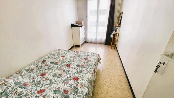 La Joliette, beau T3 56 m² avec balcon