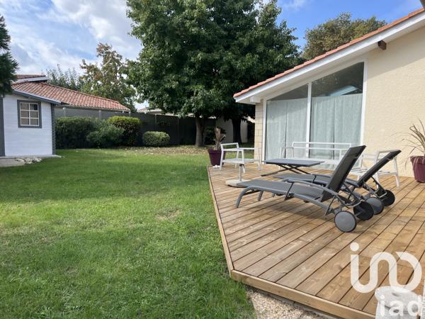 Maison à vendre 6 pièces 153 m² Saint-Loubès