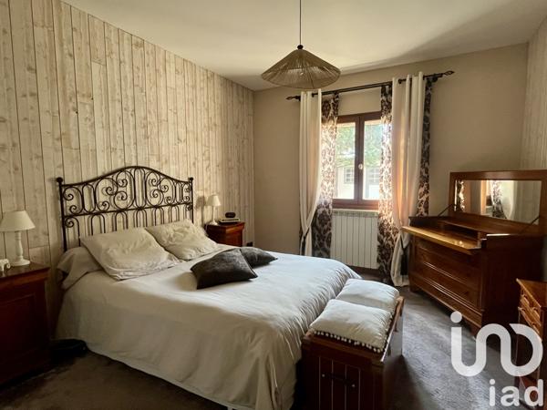 Maison à vendre 6 pièces 153 m² Saint-Loubès