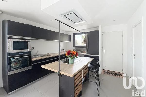 Maison à vendre 6 pièces 142 m² Marseille 9