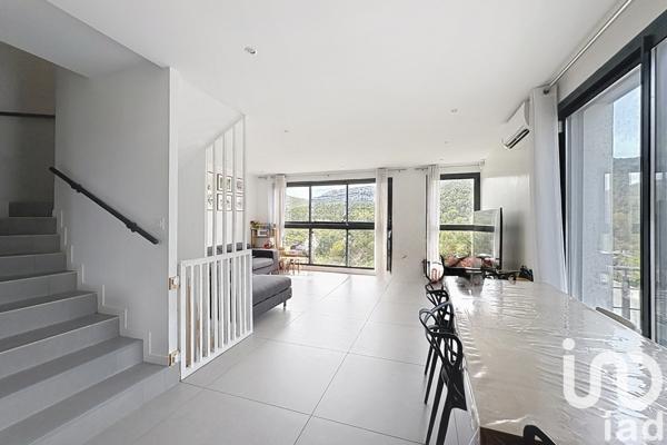 Maison à vendre 6 pièces 142 m² Marseille 9