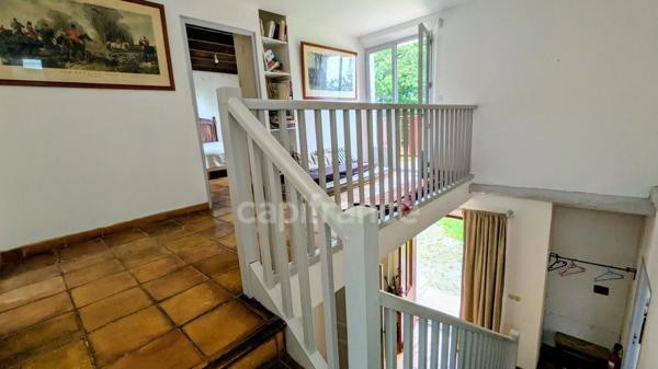 Maison à vendre 7 pièces MOUGUERRE (64), 5 chambres, 230 m²