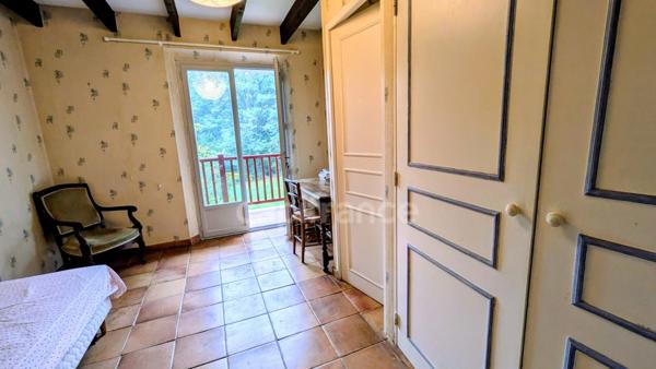 Maison à vendre 7 pièces MOUGUERRE (64), 5 chambres, 230 m²