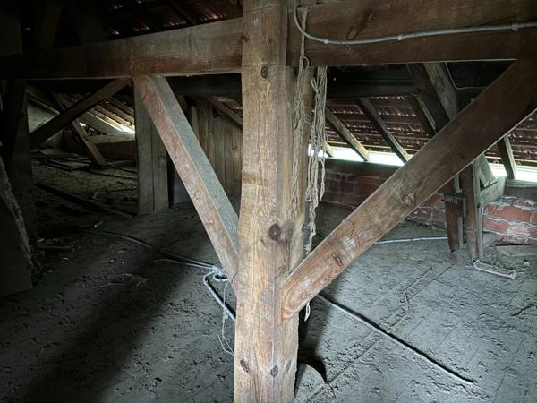 Maison à vendre 8 pièces RION DES LANDES (40)