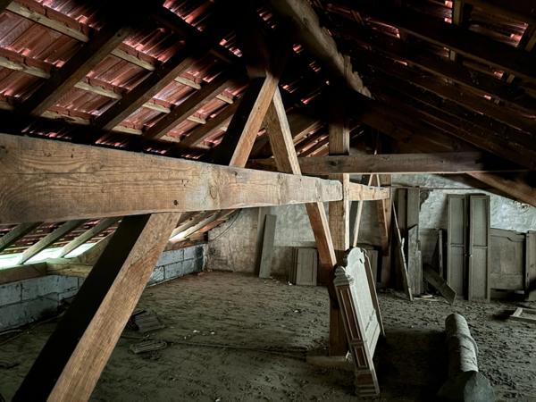 Maison à vendre 8 pièces RION DES LANDES (40)