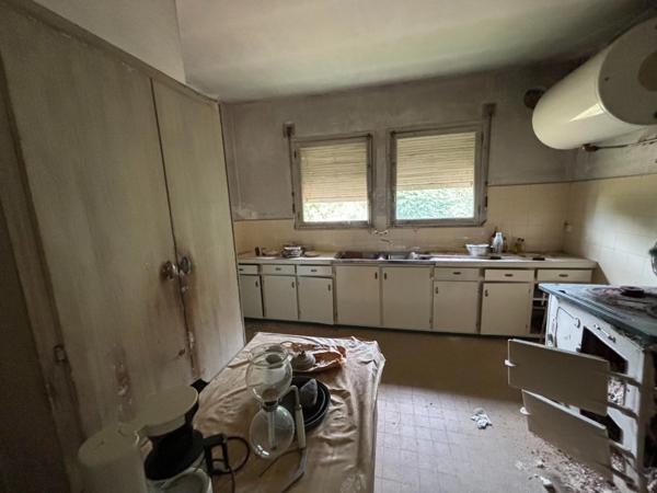 Maison à vendre 8 pièces RION DES LANDES (40)