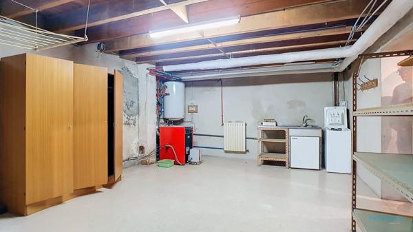 Beaurepaire - Maison T6 - 177m2 - Terrain 2219m2 (Zone U)