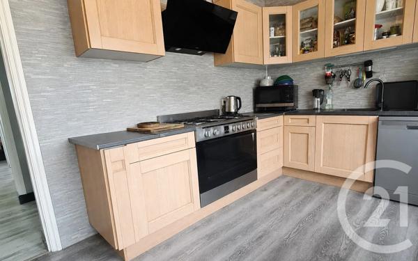 Maison à vendre  5 pièces - 146,90 m 2   PERONNE  - 80