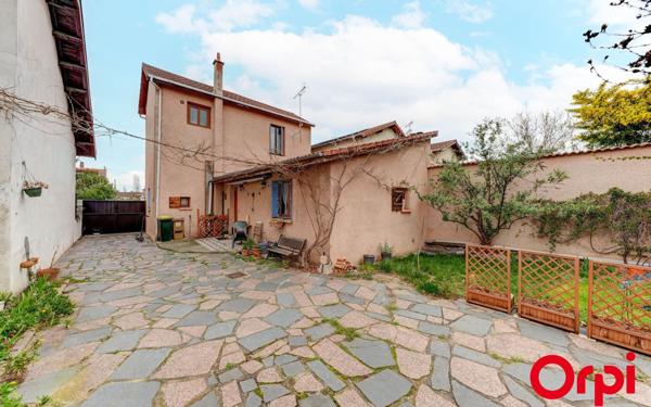 Maison à vendre    4 pièces • 96,30 m2 Villeurbanne