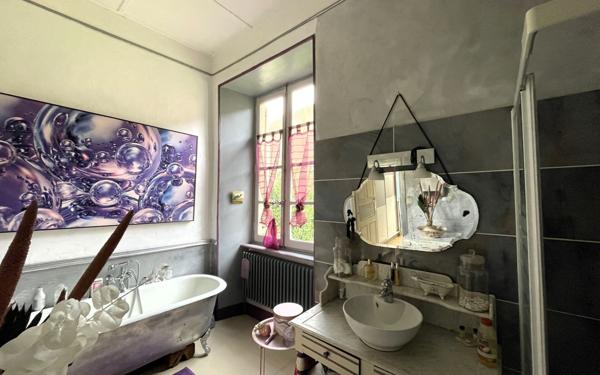 Maison à vendre    5 pièces •  Salles-la-Source