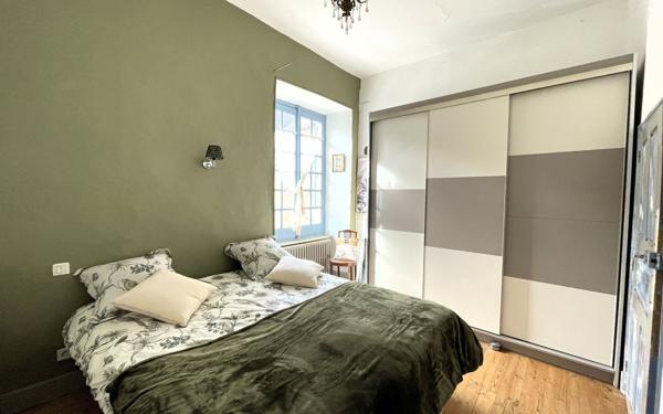 Maison à vendre    5 pièces •  Salles-la-Source