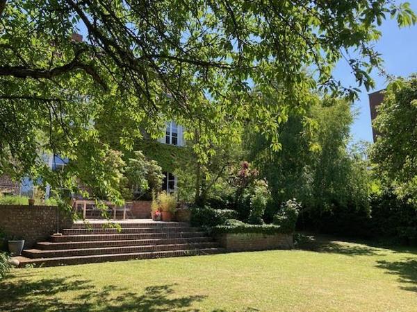 Maison individuelle Béthune Secteur Autres villes du Nord 350 m²