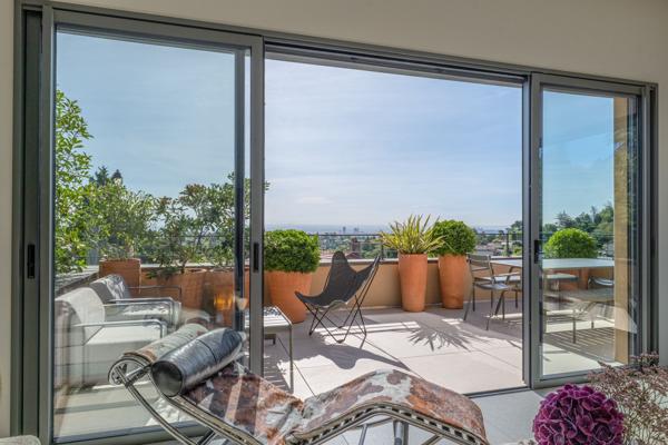 Vente Maison contemporaine Saint-Didier-au-Mont-d'Or 5 Pièces 140 m²