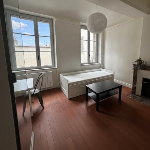 Studio 1 pièce(s) 17 m²