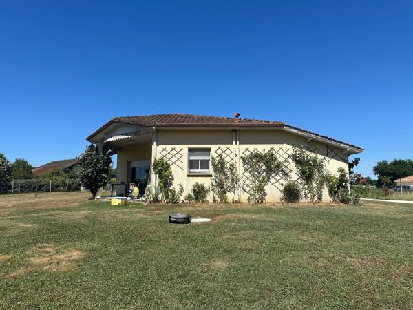 Villa plain-pied T4 avec jardin clos de 2.200 M2