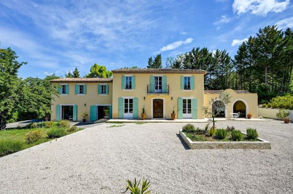 Vente Maison de luxe Aix-en-Provence 6 Pièces 260 m²