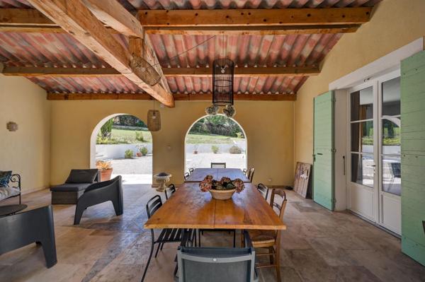 Vente Maison de luxe Aix-en-Provence 6 Pièces 260 m²