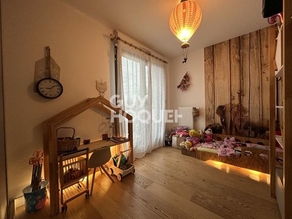 Appartement Asnieres Sur Seine 4 pièce(s) 69.08 m2