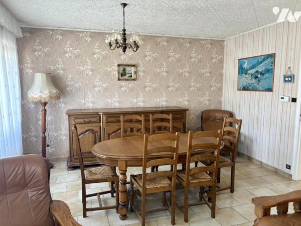 Maison à usage d'habitation 