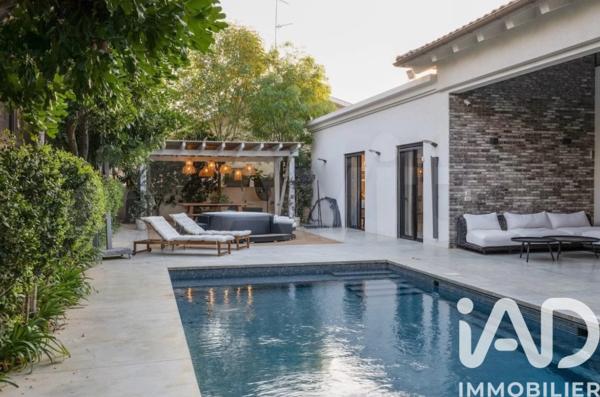 Maison à vendre 5 pièces 136 m² Le Castellet