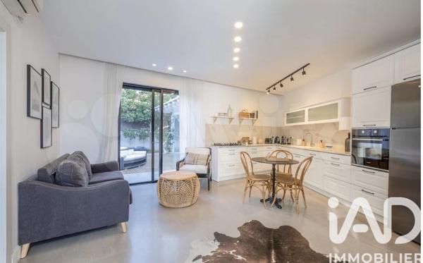 Maison à vendre 5 pièces 136 m² Le Castellet