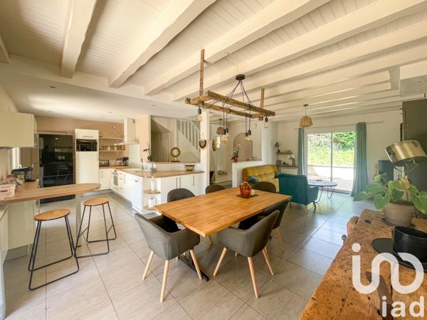 Maison à vendre 5 pièces 117 m² Ussac