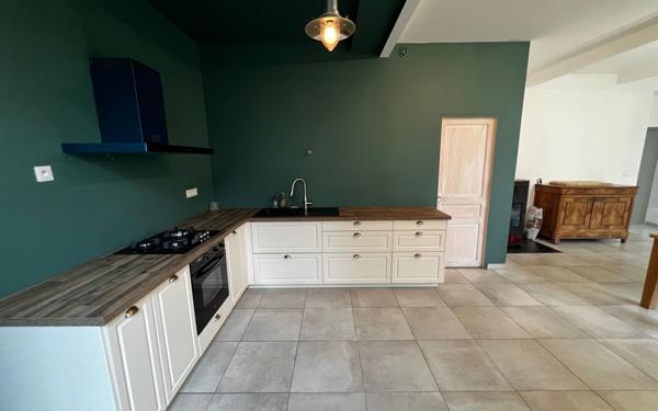 Maison à vendre    4 pièces •  Semussac