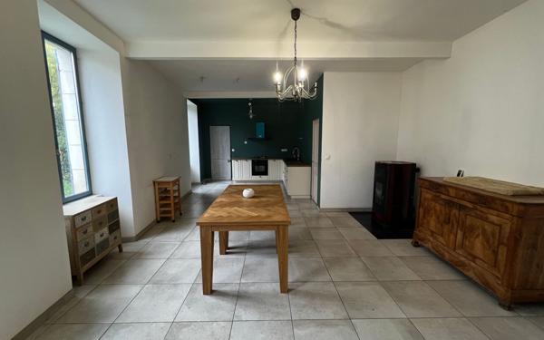 Maison à vendre    4 pièces •  Semussac