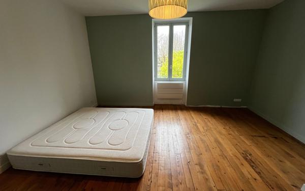 Maison à vendre    4 pièces •  Semussac