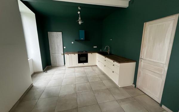 Maison à vendre    4 pièces •  Semussac