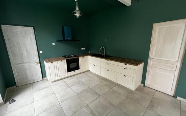 Maison à vendre    4 pièces •  Semussac