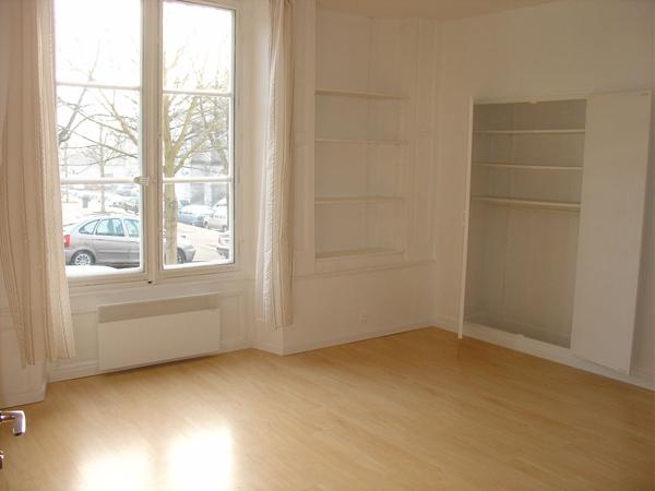 Immeuble de rapport 150 m² Orléans Centre Cloître Saint-Aignan