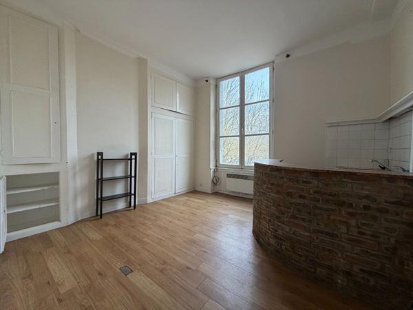 Immeuble de rapport 150 m² Orléans Centre Cloître Saint-Aignan