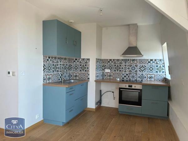 Appartement à louer 2 pièces 52.36m² Blois (41000)