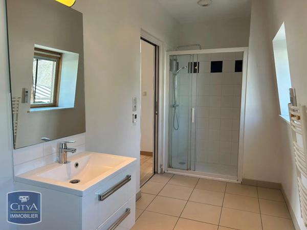 Appartement à louer 2 pièces 52.36m² Blois (41000)