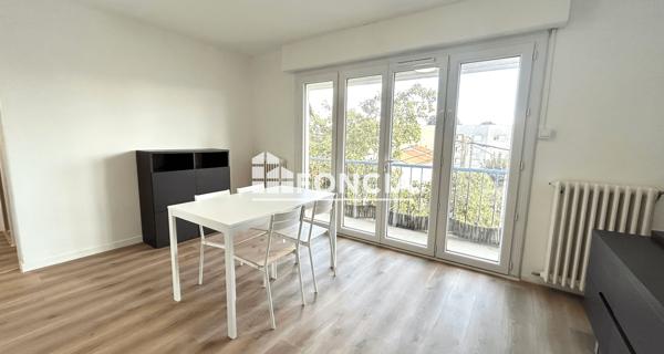 Location Appartement meublé 3 pièces 54 m² - Cognac 16100