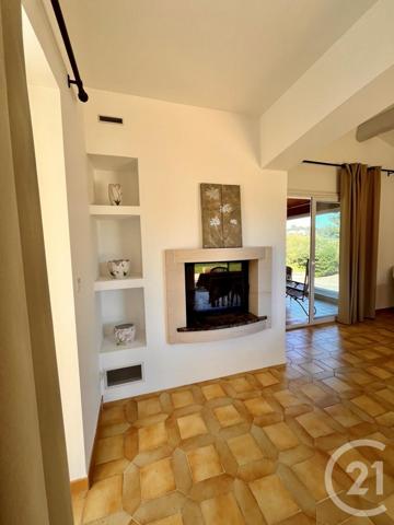 Maison à vendre  4 pièces - 136,70 m2 ST CYR SUR MER - 83