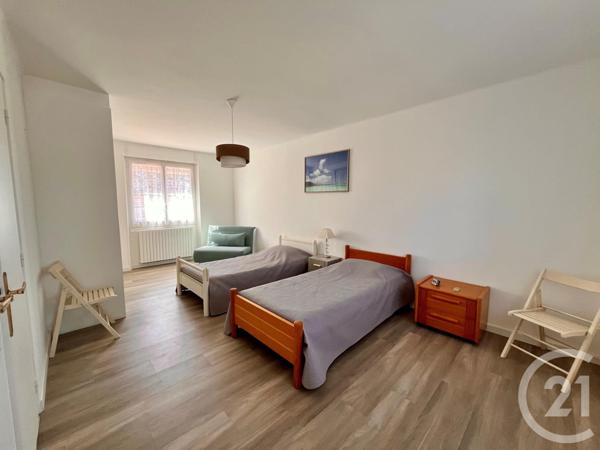 Maison à vendre  4 pièces - 136,70 m2 ST CYR SUR MER - 83